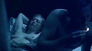 උණුසුම් milf