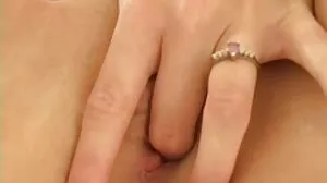 සරාගී ආධුනික පක්ෂය අපිරිසිදු වේ