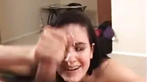 Smut Puppet - Young Lesbian Delights සම්පාදනය