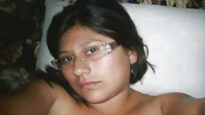 ක්‍රිස්ටි පෙට් සරාගී අඩි ෆෙටිෂ් ඒකල